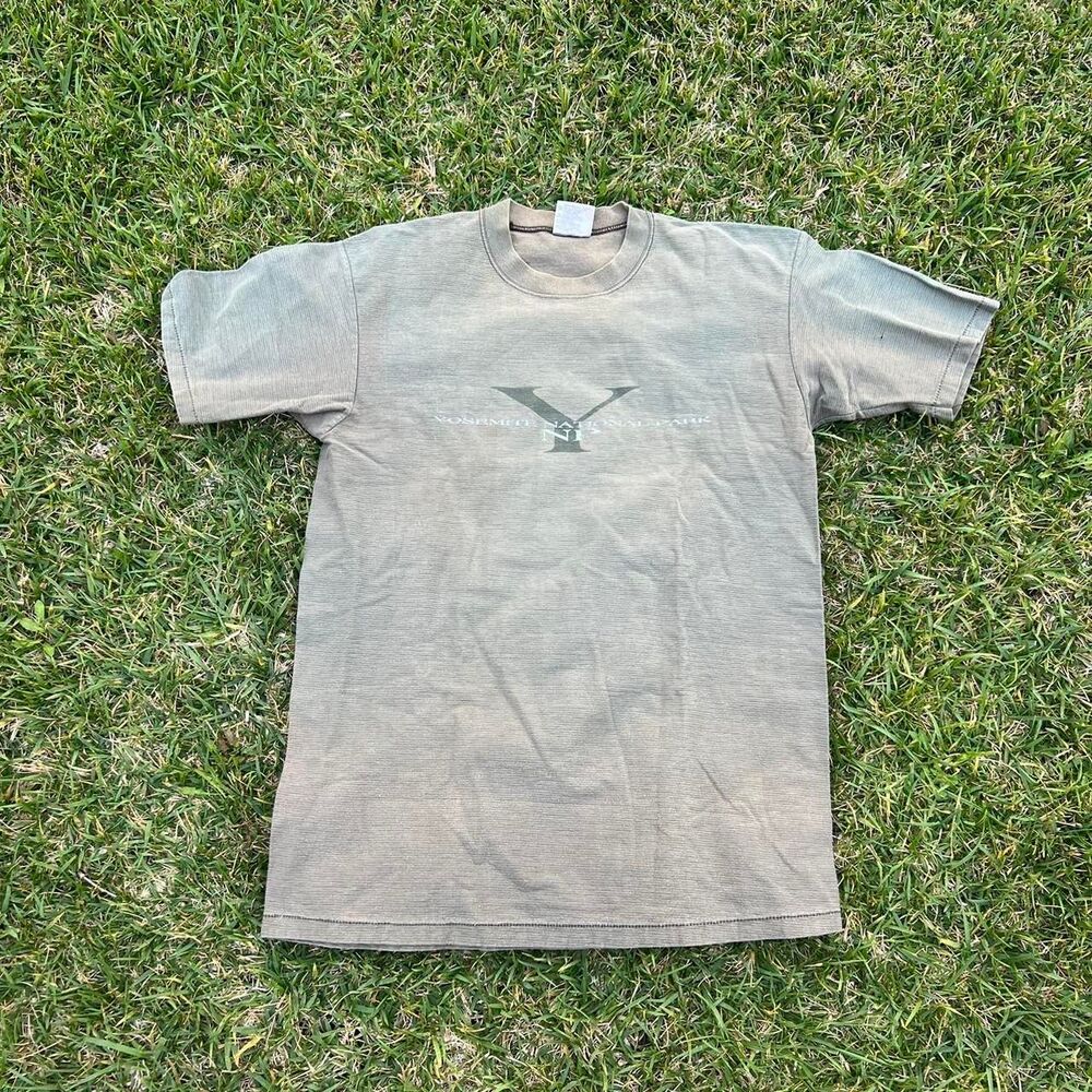 Oneita y2k Yosemite single stitch made in usa tee destination Mens size L